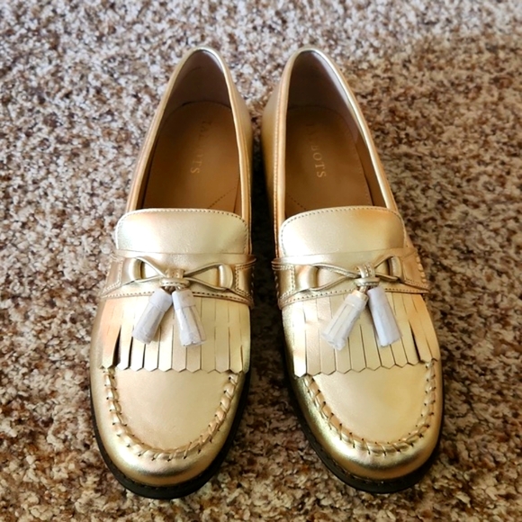 Talbots - Picture 5 of 8